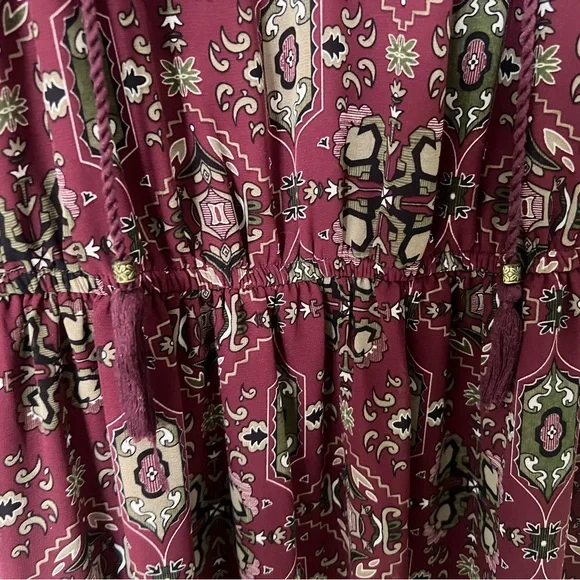 Burgundy Patterned 3/4 Sleeve Maxi Dress - Picture 5 of 7